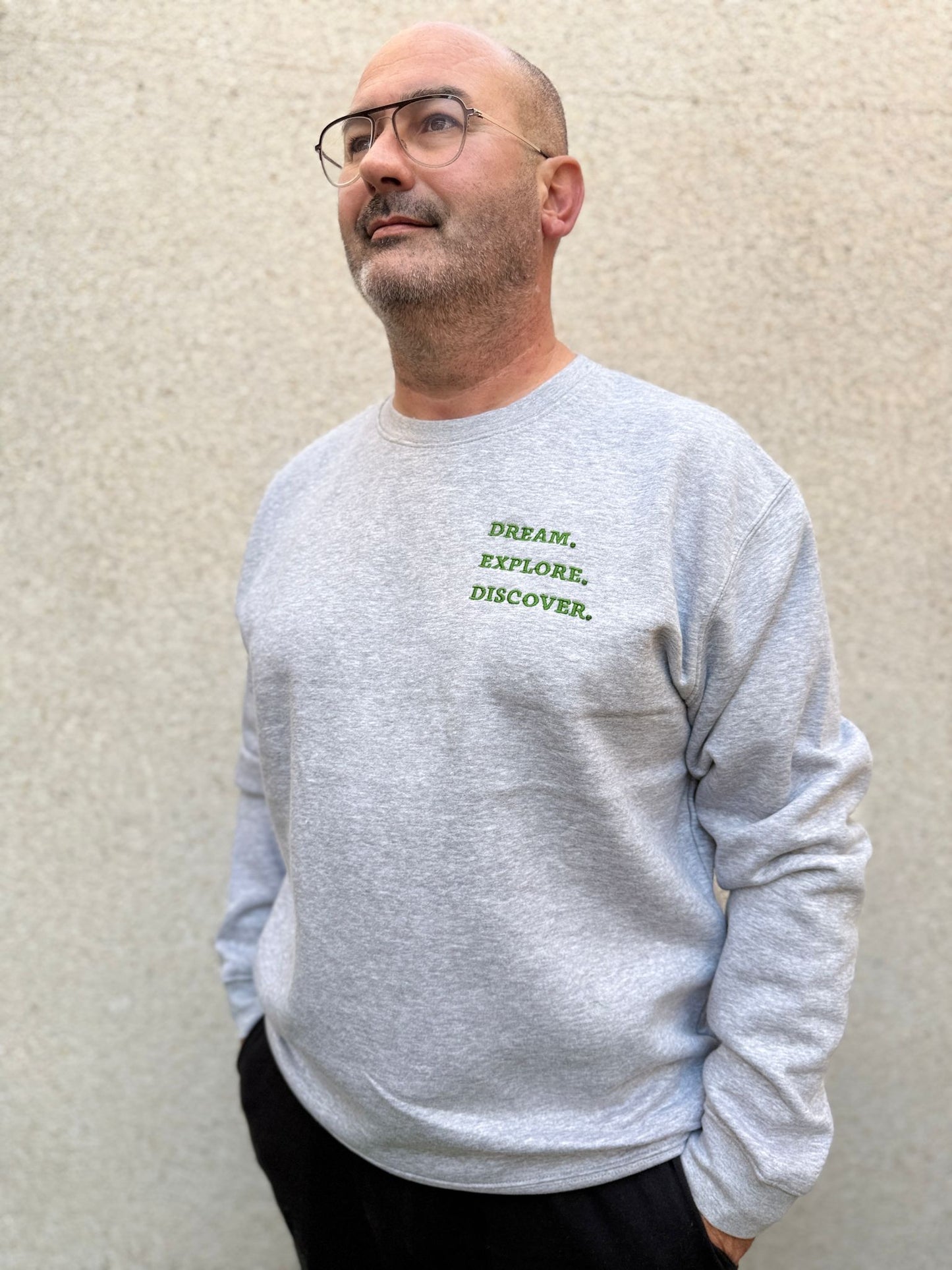 Sudadera gris